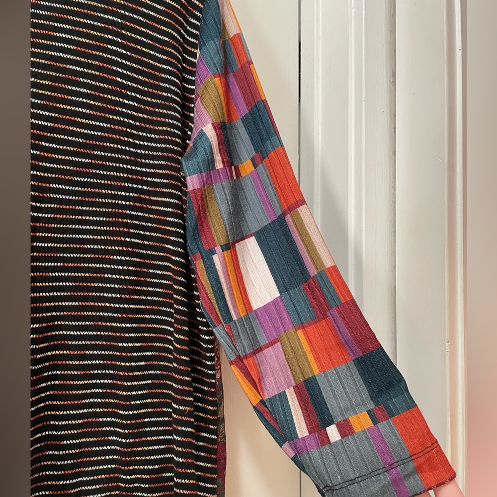 Women’s Ali Miles 3/4 Sleeve Artsy Striped Multicolor Cowl Neck Sweater size XL - Picture 4 of 5